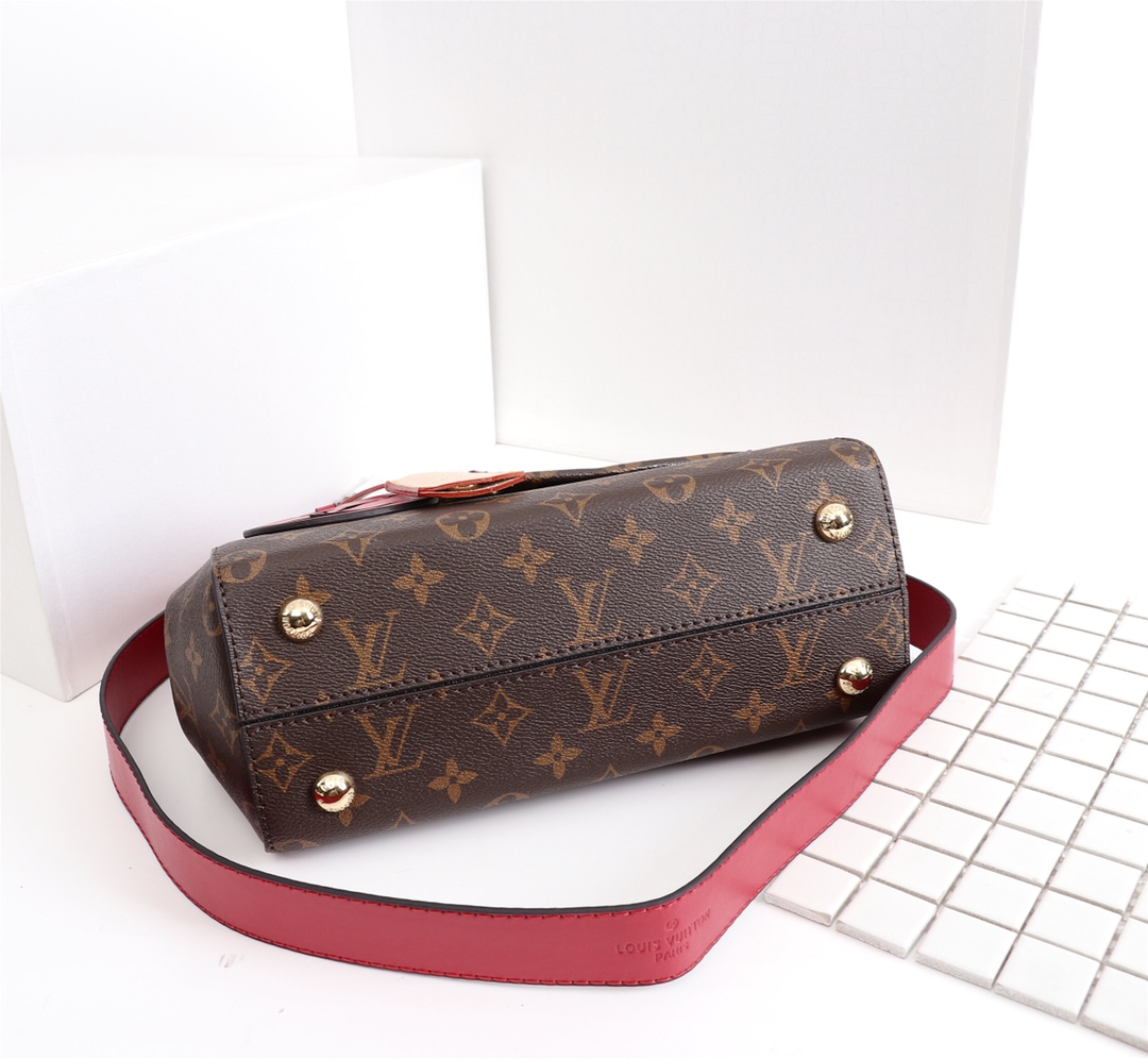 Louis Vuitton Cluny BB Monogram 28x20x10CM shoulder everyday