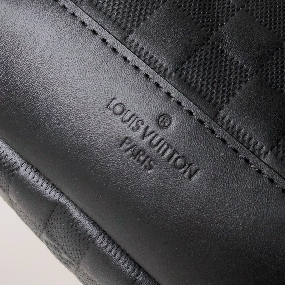 Louis Vuitton LV Avenue单肩包 N41720