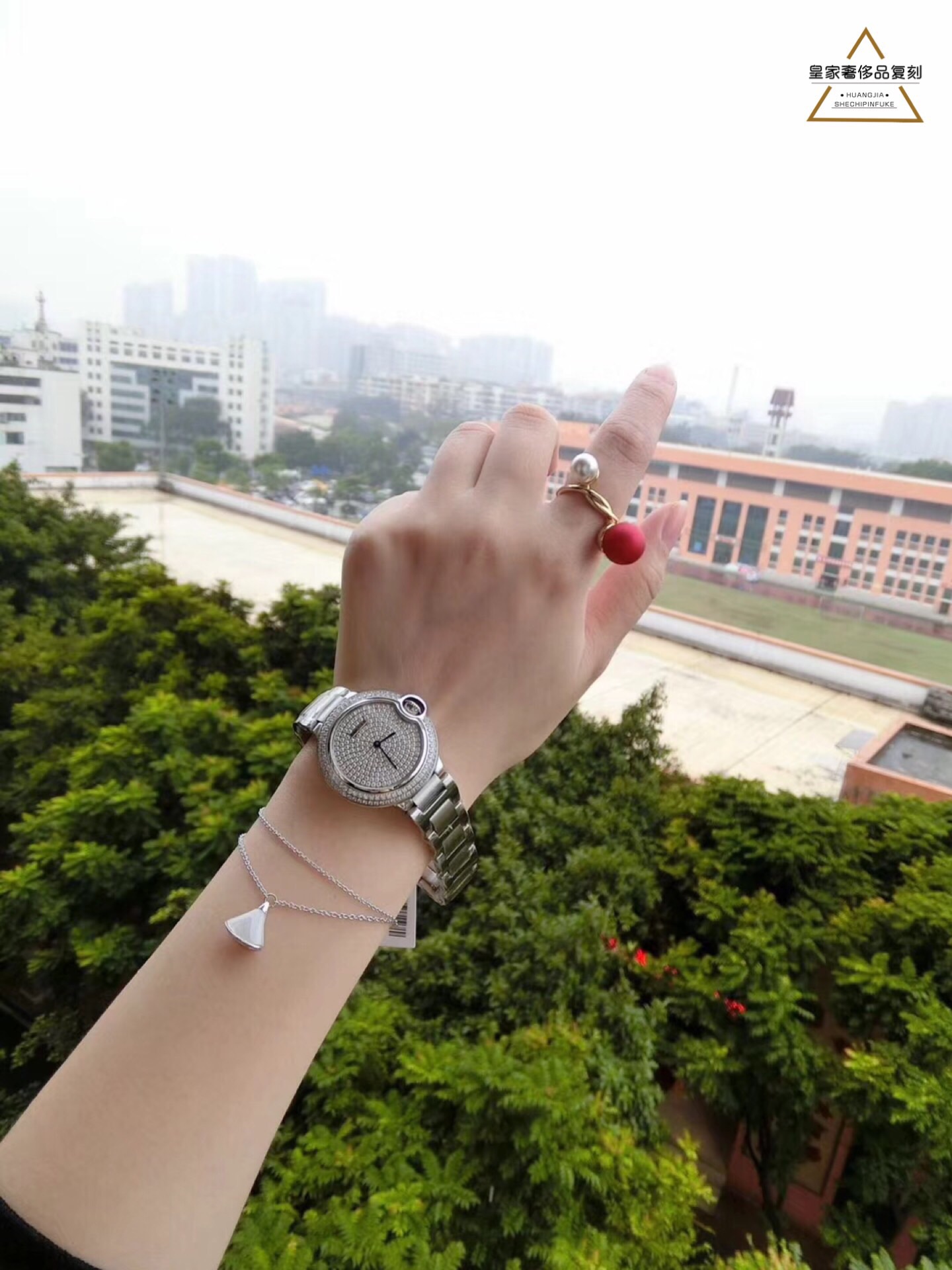 Cartier 蓝气球男女款，颜值非常高蓝气球男女款，颜值非常高蓝气球男女款，颜值非常高