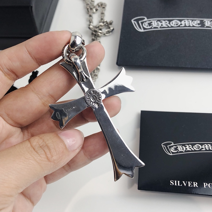 Chrome Hearts 克罗心Chrome hearts 大十字项链