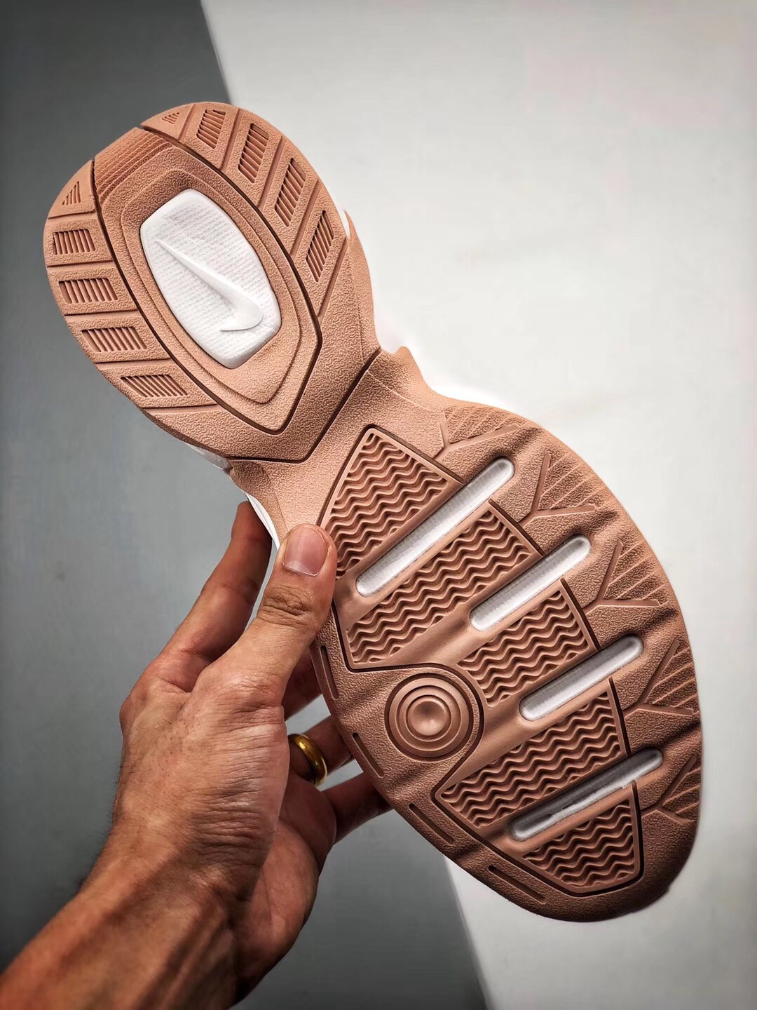 Air Monarch the M2K Tekno 女神粉Size：36 36.5 37.5 38 38.5 39