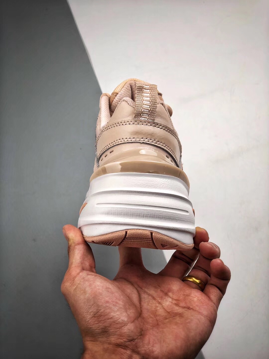 Air Monarch the M2K Tekno 女神粉Size：36 36.5 37.5 38 38.5 39