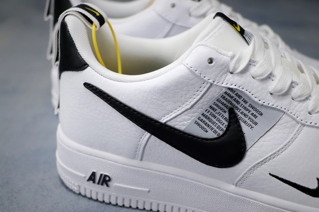 115<br /><br />公司级 市面最强原底面 NIKE Force 1 Low AF-1 简版OW空军 同原厂头层皮料  采用电脑冲孔 细节对比市面任何版本 PCSIZE:37.5 38 38.5 39 40 40.5 41 42 42.5 43 44 44.5 45