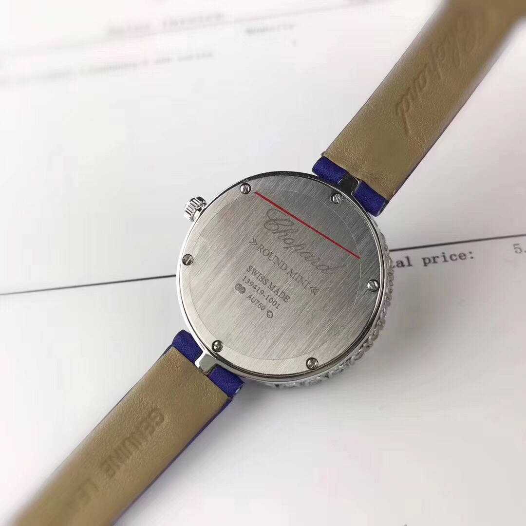 Chopard 萧邦 · Chopard Happy Diamonds钻石系列 尺寸35 7 毫米