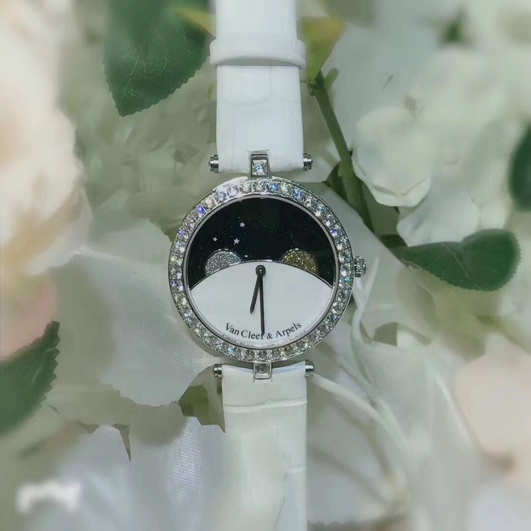 Van Cleef & Arpels 梵克雅宝日月星辰 24小时真功能