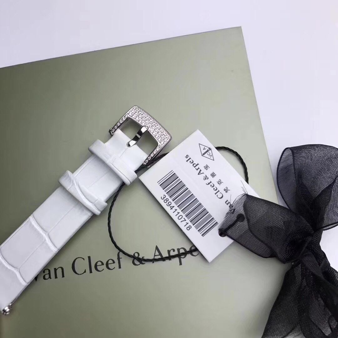 Van Cleef & Arpels 梵克雅宝日月星辰 24小时真功能