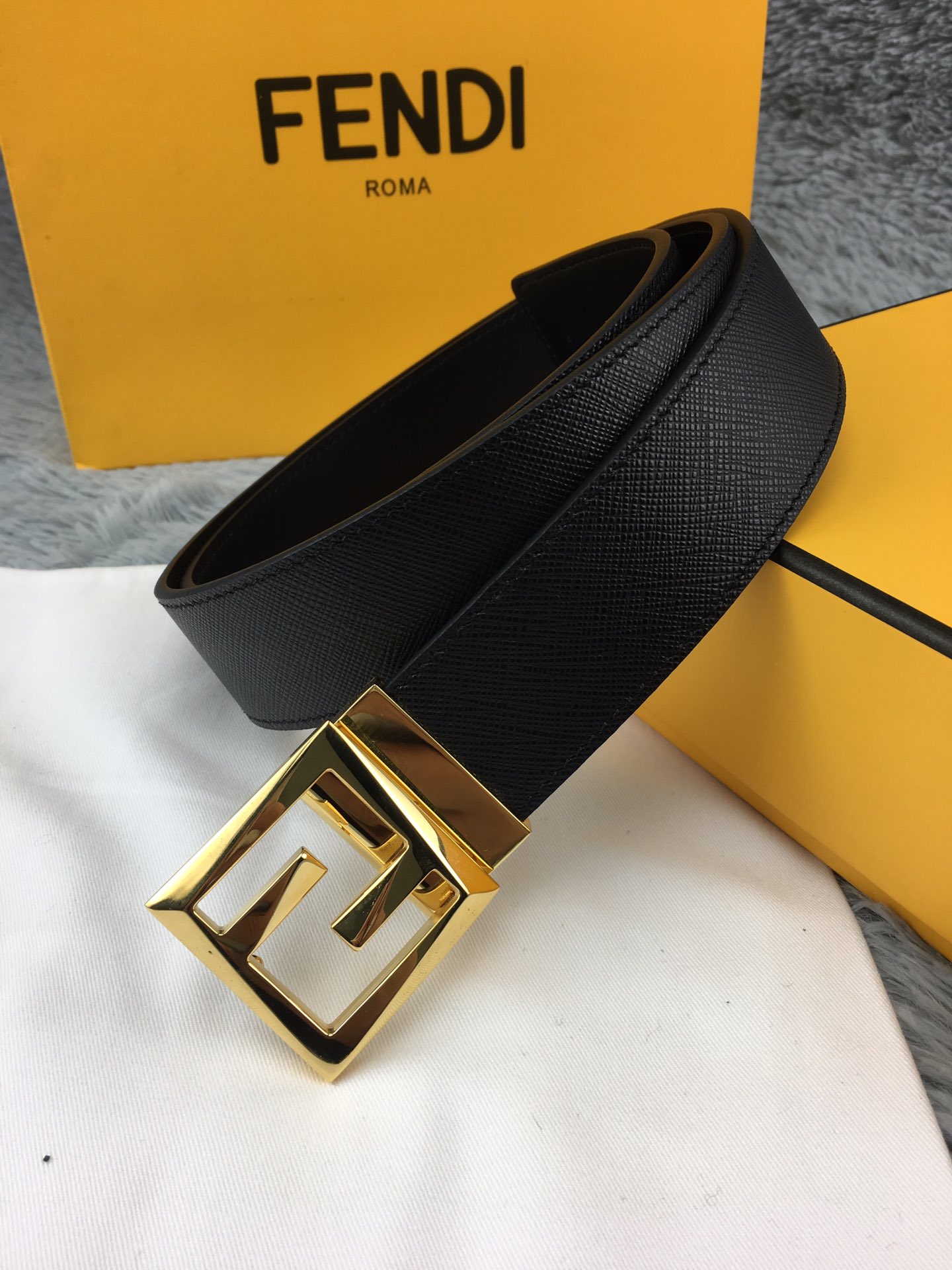 [Fendi Belts]Fendi counter, same style, business casual double-sided belt, inl