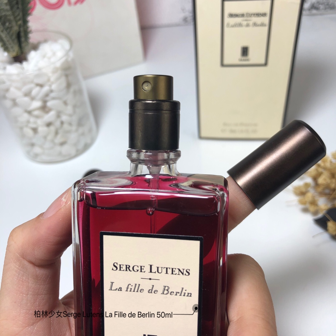 1543511781 1422417724 4