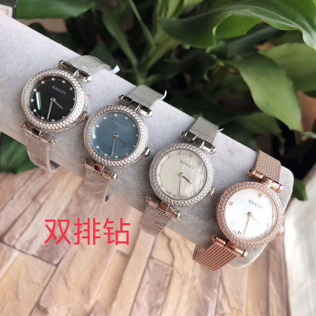 NO:156476,Pick: Original box: 30 Gucci square diamond hollow model, pure original authentic, 28mm watch diameter, hollow case design, the most popular metal mesh belt matching this year, gucci, gucci19860909批: 原盒:30 古驰Gucci方钻镂空款,纯原厂正品,28毫米表径,镂空表壳设计,今年最火的金属网带搭配,,gucci,gucci,Watch
