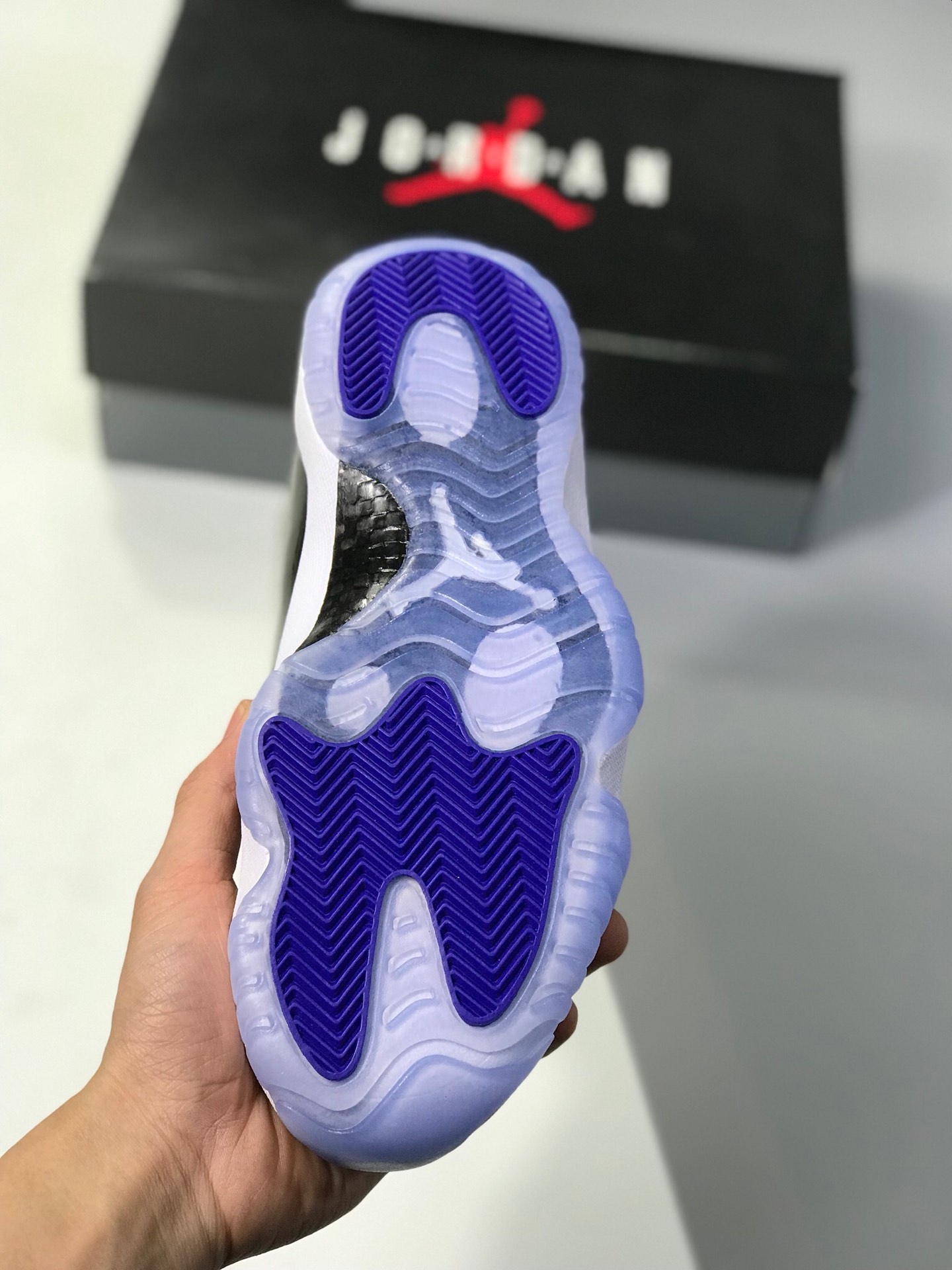 300  莞产原底面  终端供应Air Jordan 11 Low Cool Grey 11酷灰 低帮  官方货号528896-003