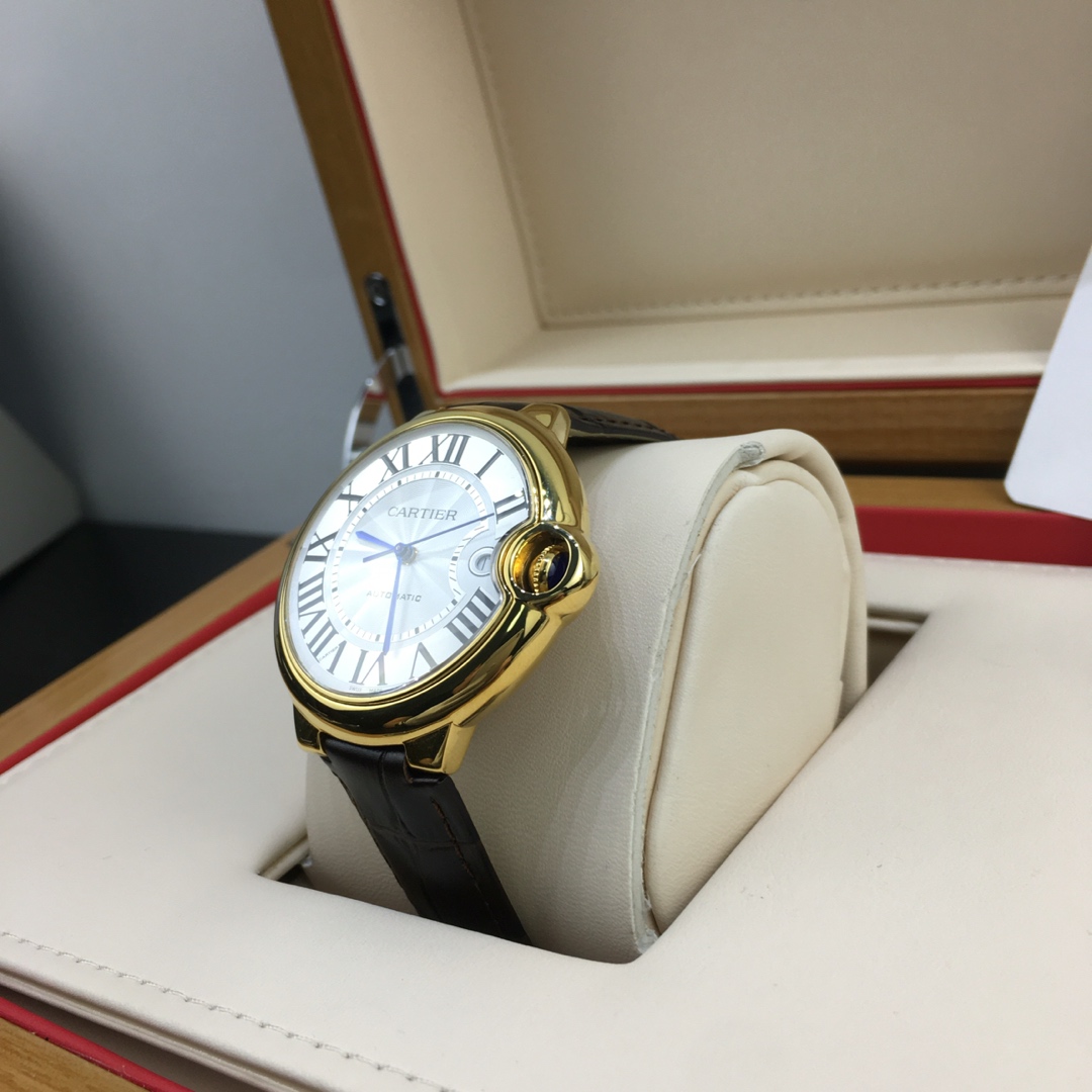 Cartier 皇家 卡地亚蓝气球土豪金颜色男款腕表