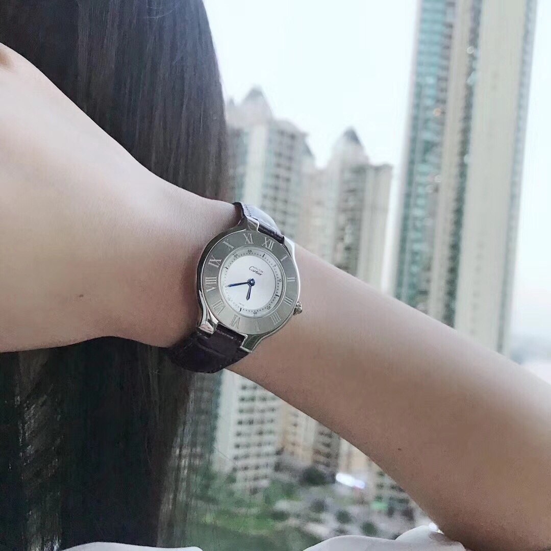 Cartier Cartier卡地亚 21世纪W10109T2入行以来最牛硬货 这是一款专门为气质女性设计的腕表