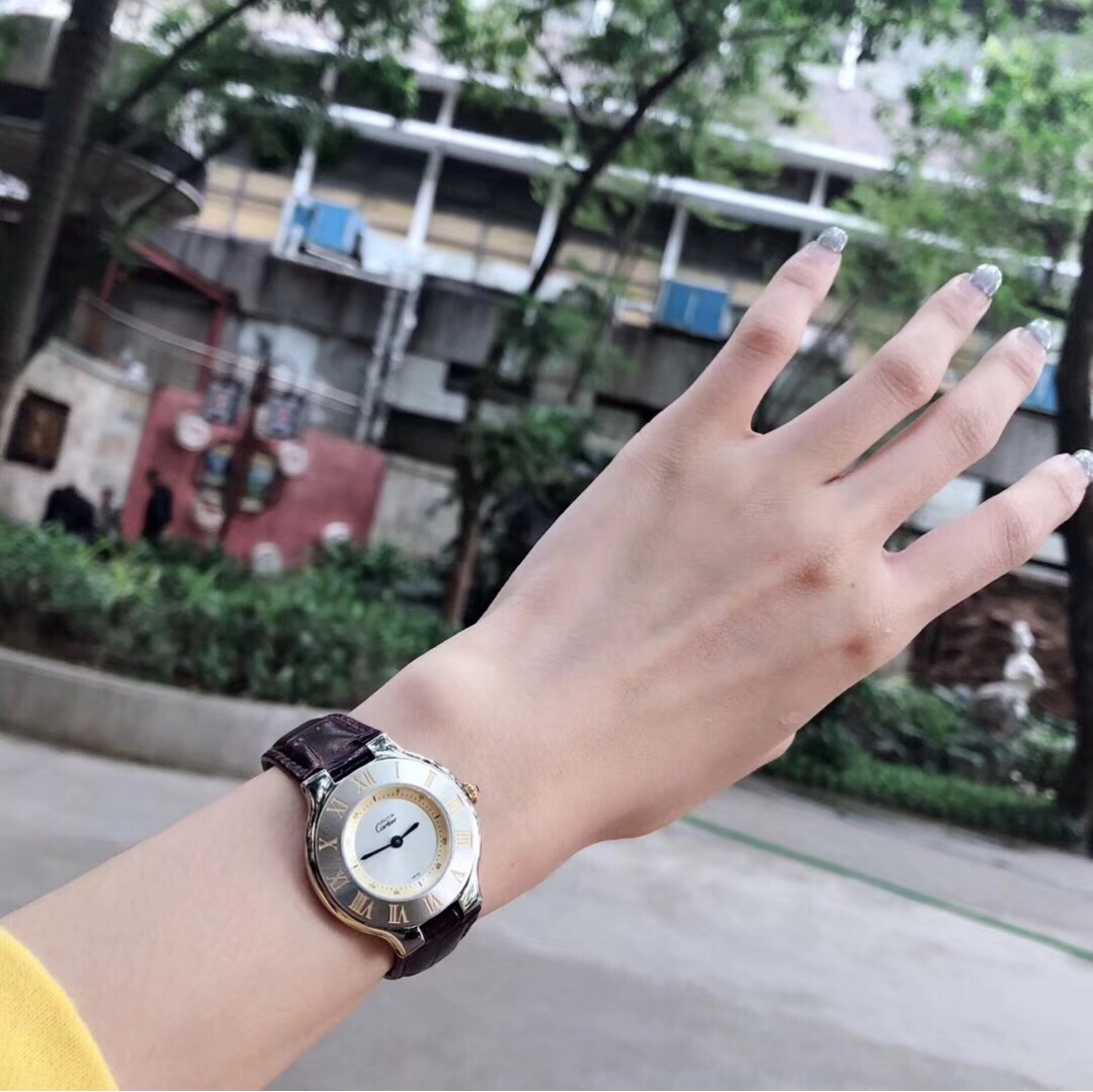 Cartier Cartier卡地亚 21世纪W10109T2入行以来最牛硬货 这是一款专门为气质女性设计的腕表
