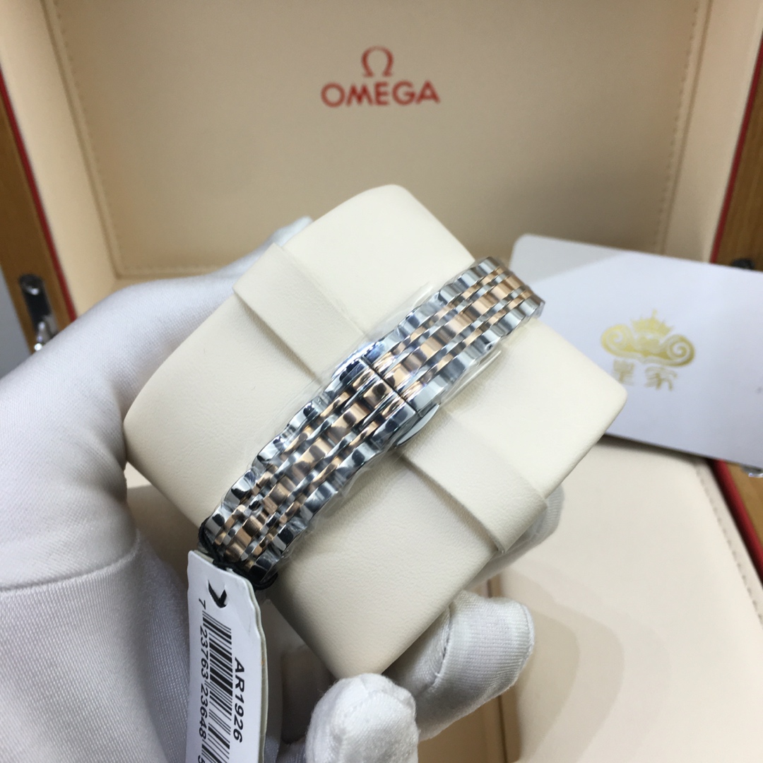 Armani 皇家 阿玛尼女款满天星腕表