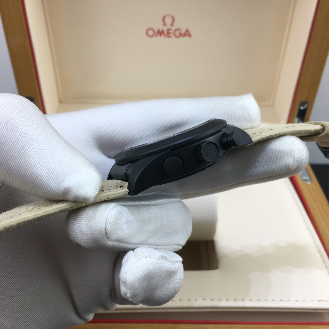 Tudor 皇家 帝舵黑钢男款腕表
