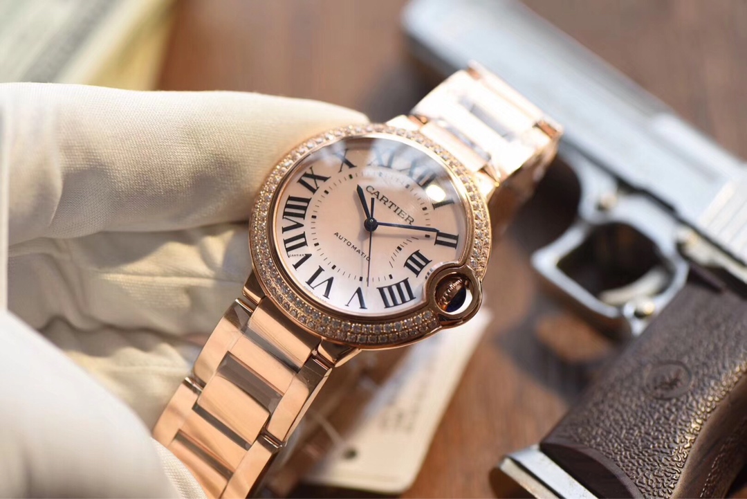 Cartier 蓝气球系列 女款33mm