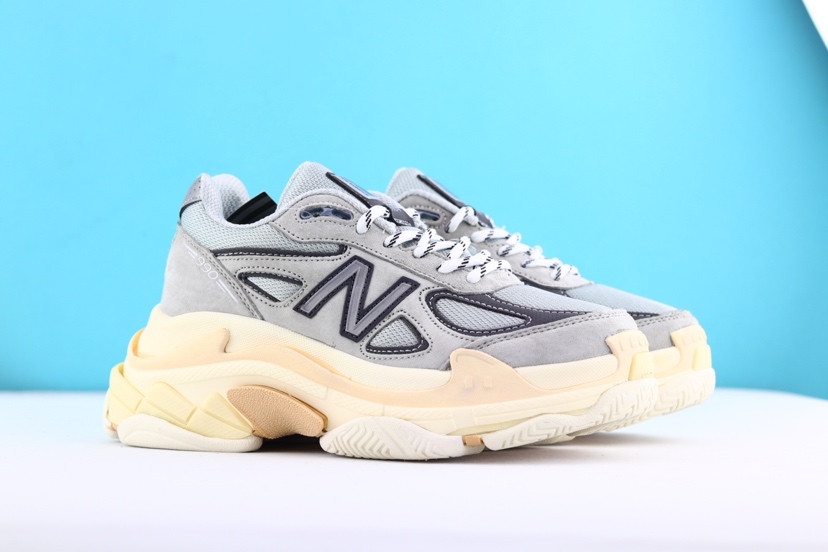 new balance x balenciaga