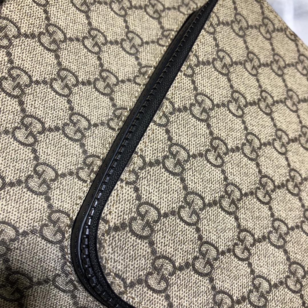 GUCCI古驰小号GG Supreme帆布背包429020