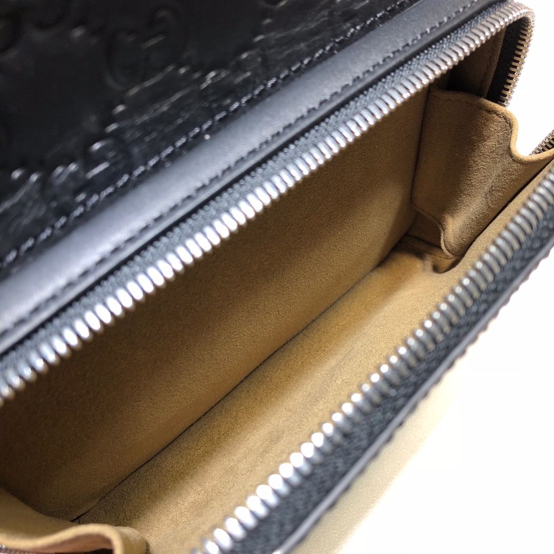 GUCCI古驰双G压印双肩背包450967