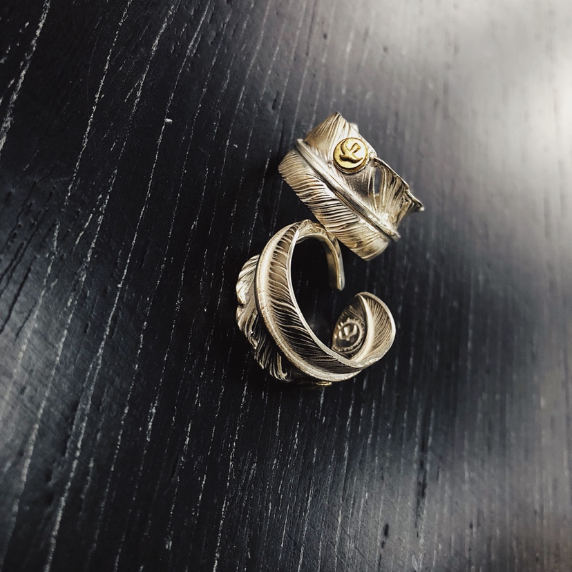 NO:100990,Authentic edition!  Quality assurance!  Recognize the exclusive version Takahashi Goro’s dotted eagle feather open ring Pure handmade 925 material Welded a feather by a bird printing platform Grinding and engraving Eliminate the mechanism version on the market, restoring the quality of the counter. The effect is great, Takahashi ring, ring19860909正品开版！品质保证！认准独家版本 高桥Goro’s 点鹰羽毛开口戒指 纯手工925材质 由一个飞鸟印台焊接一根羽毛 打磨雕刻 杜绝市面上的机制版,还原专柜品质 上手效果很赞,高桥戒指,ring,Jewelry