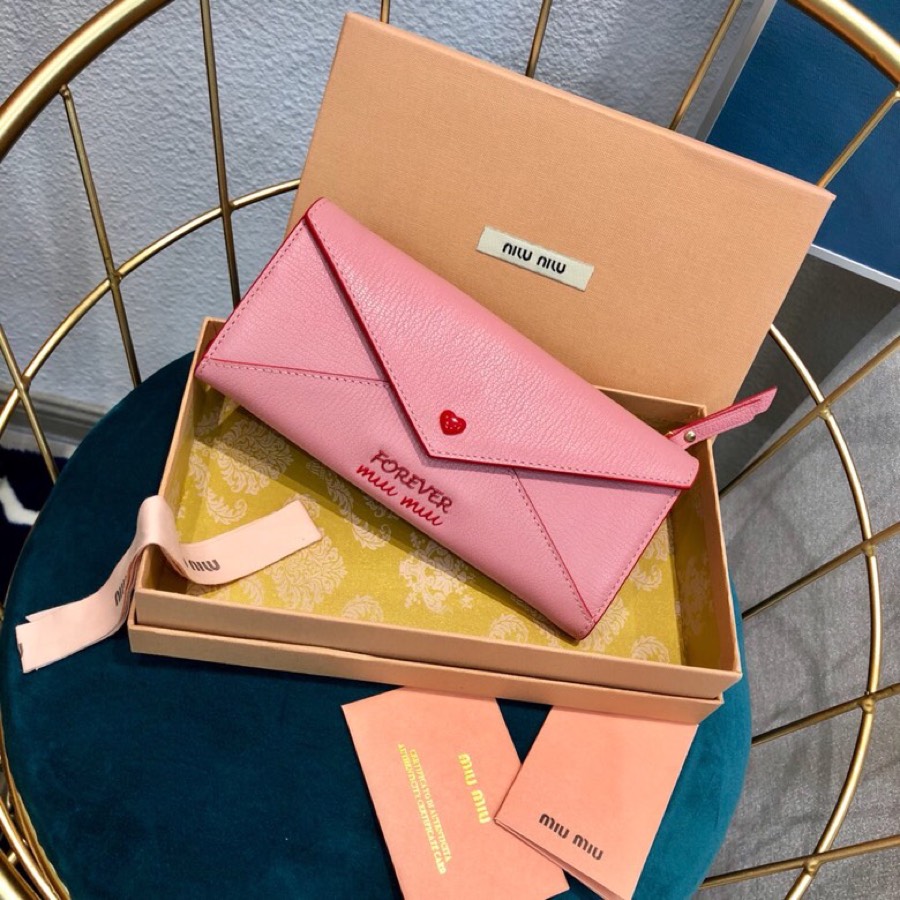 [Miu Miu Wallets]LOVE LOVE series wallet Exclusive customized English logo FOR