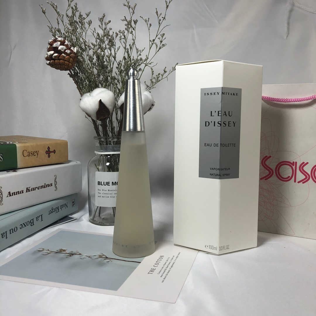 Issey Miyake L'Eau d'Issey Eau de Toilette 100ml - Fresh Floral Fragrance