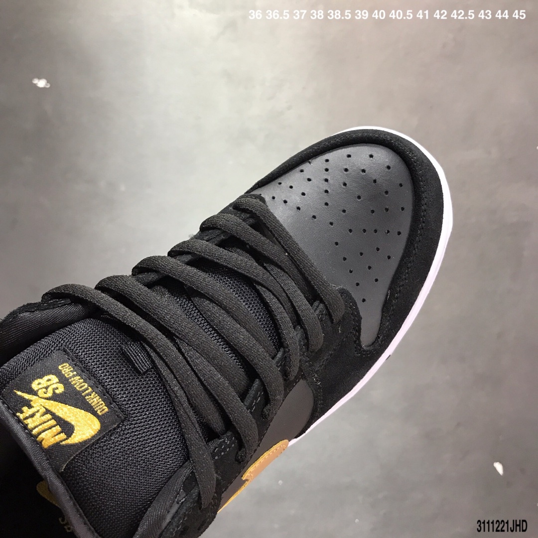 130<br />真标半码 Nike SB Dunk Low TRD QS 耐克SB限量 内置缓震Zoom气垫  低帮休闲板鞋 ！Size：36-45带半码