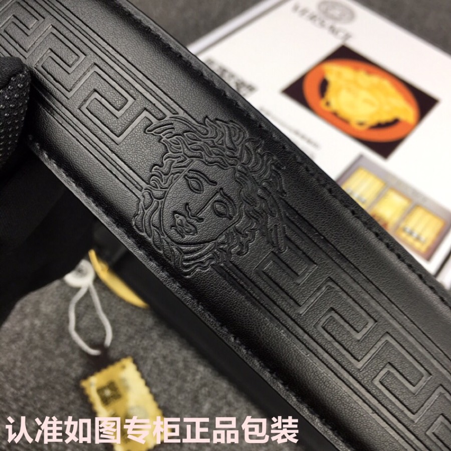 品牌VERSACE.范思哲型号原单！