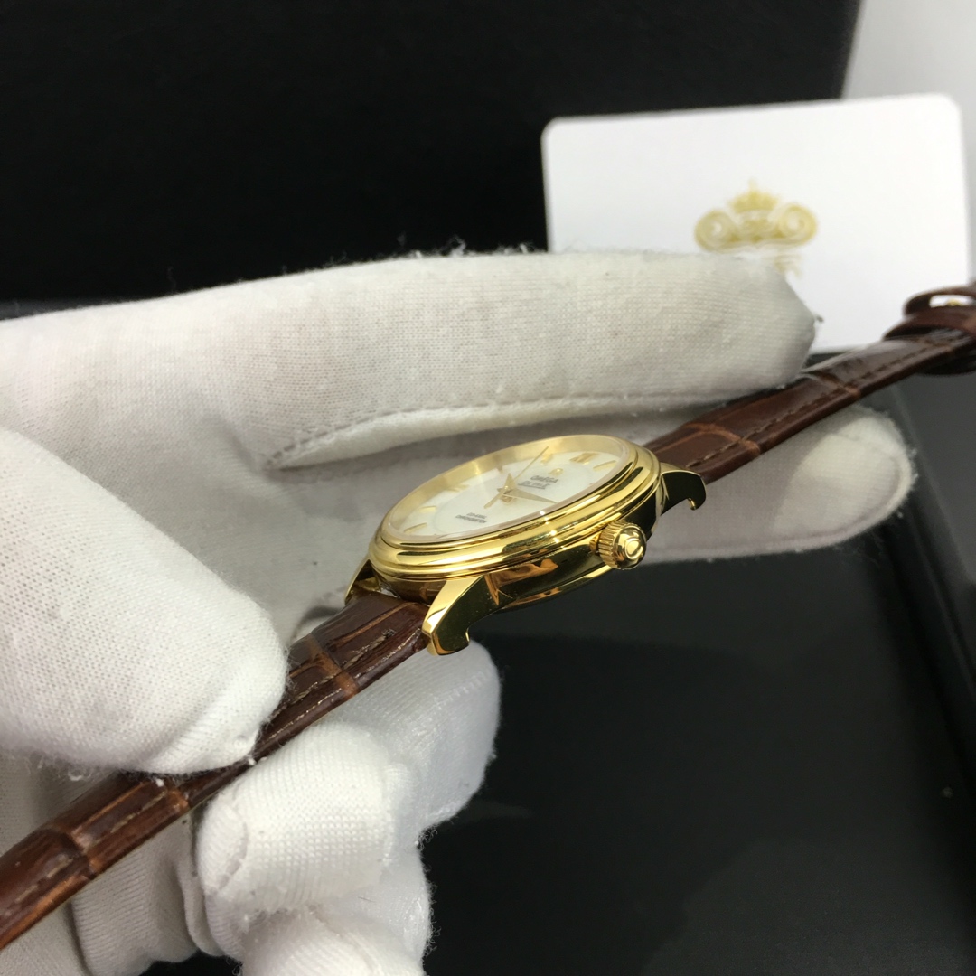 Omega 皇家 欧米茄蝶飞女款系列腕表