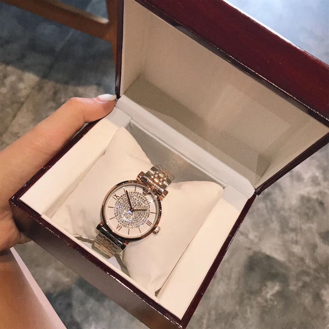 120 🔥 Empirio Armani Amani GIANNIIT-B Classic 32 mm for women。 - 图片 3