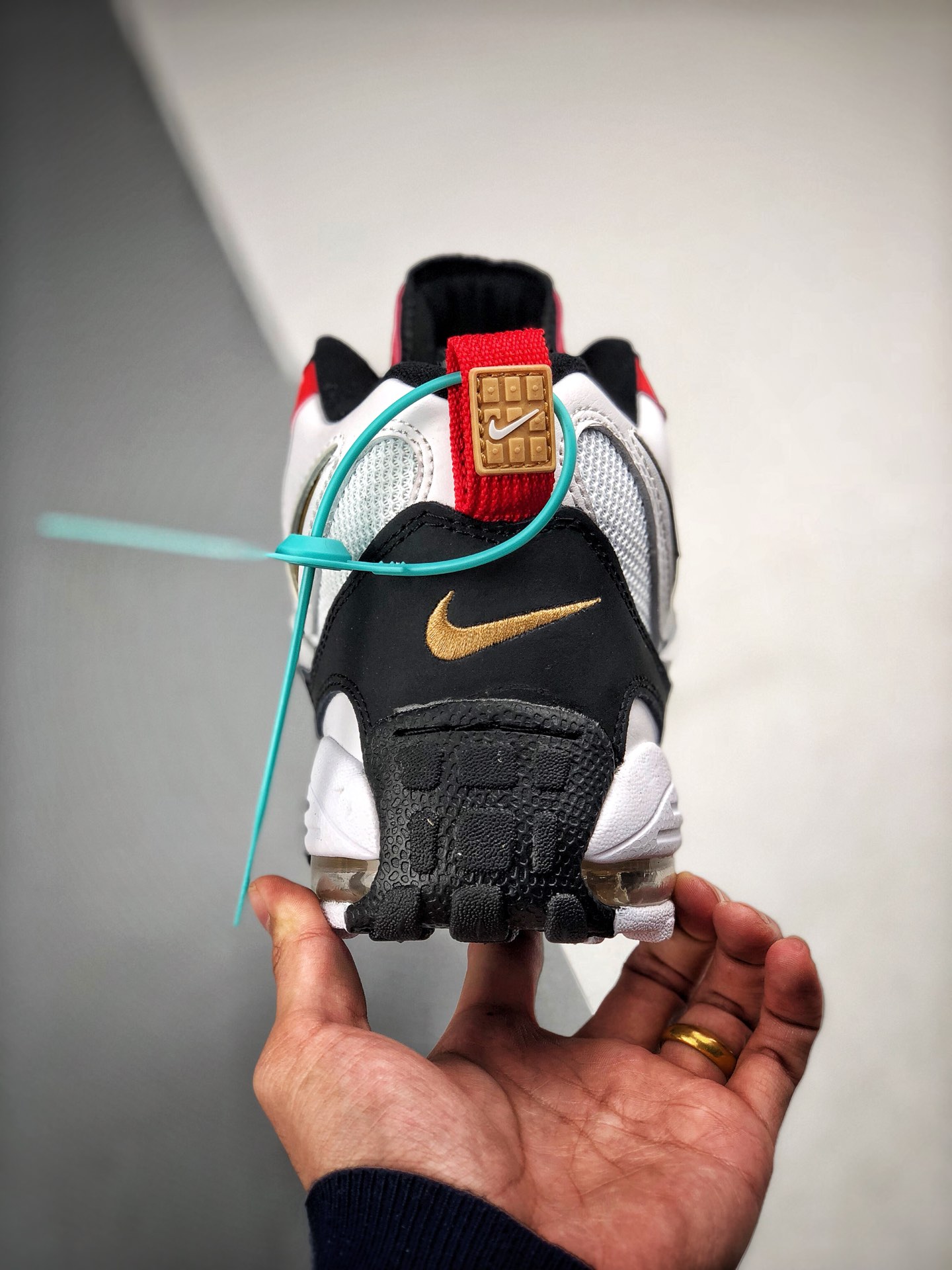 280原装平台版本 淘行者Nike Sportswear Air Max Speed Turf 加速实验系列复古气垫篮球鞋最美白红货号525225-011