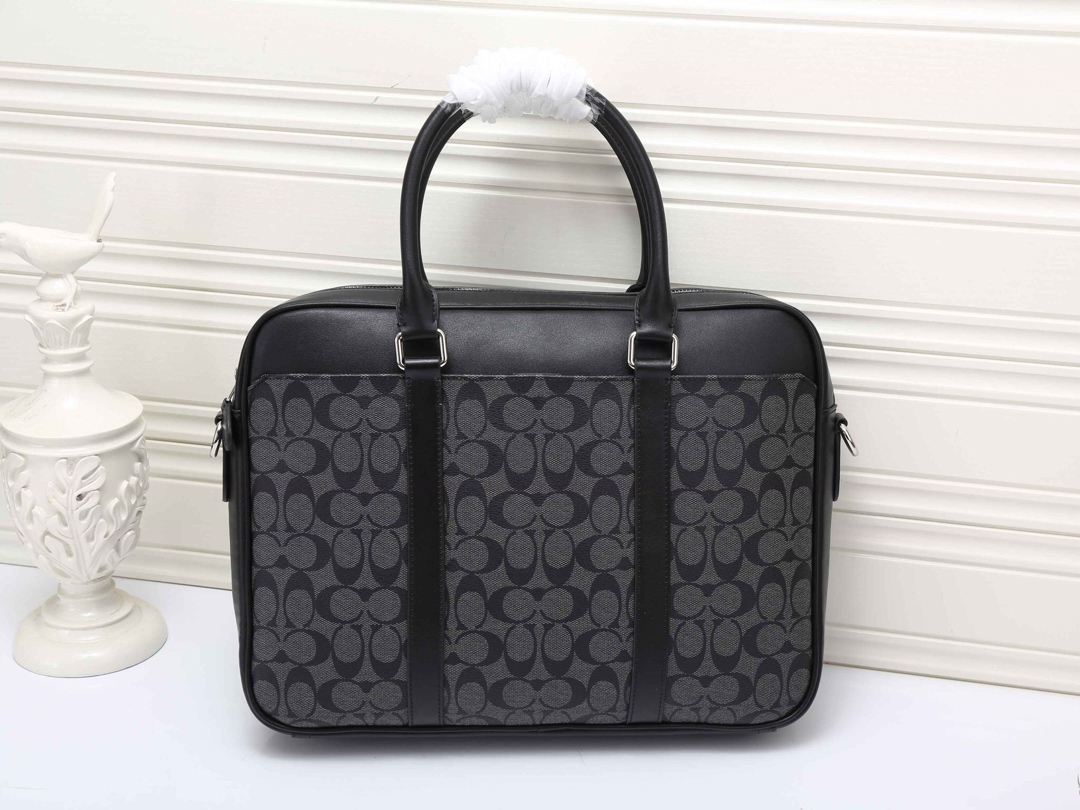 Coach 蔻驰coach F71794 黑色coach代购品质PVC配牛皮黑色男士休闲商务公文包 可单肩斜跨手提包 手工 男神 款 可以收纳一台笔记本电脑 容量超大 YYK拉链 尺寸 40/30/8黑色