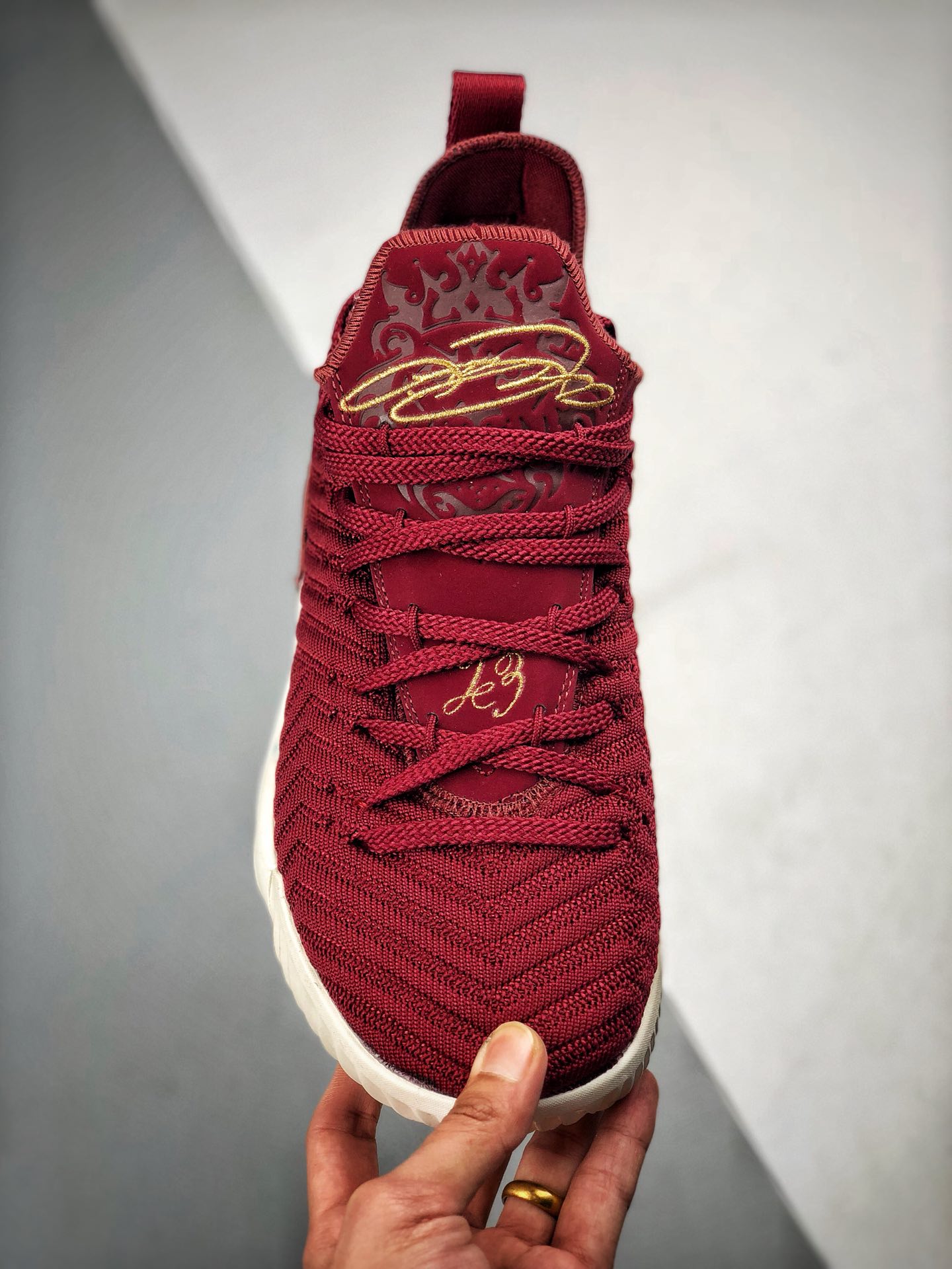 190 纯原最高工艺 新配色实战版本 Nike Lebron XVI EP 勒布朗詹姆斯16代 AO2595-601