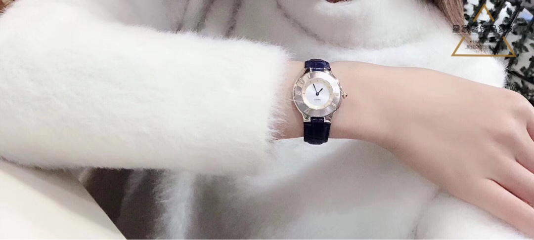 Cartier 一组 ，非常美丽有质感的卡地亚
