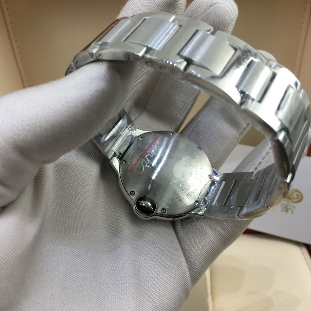 Cartier 皇家 卡地亚蓝气球单排钻腕表