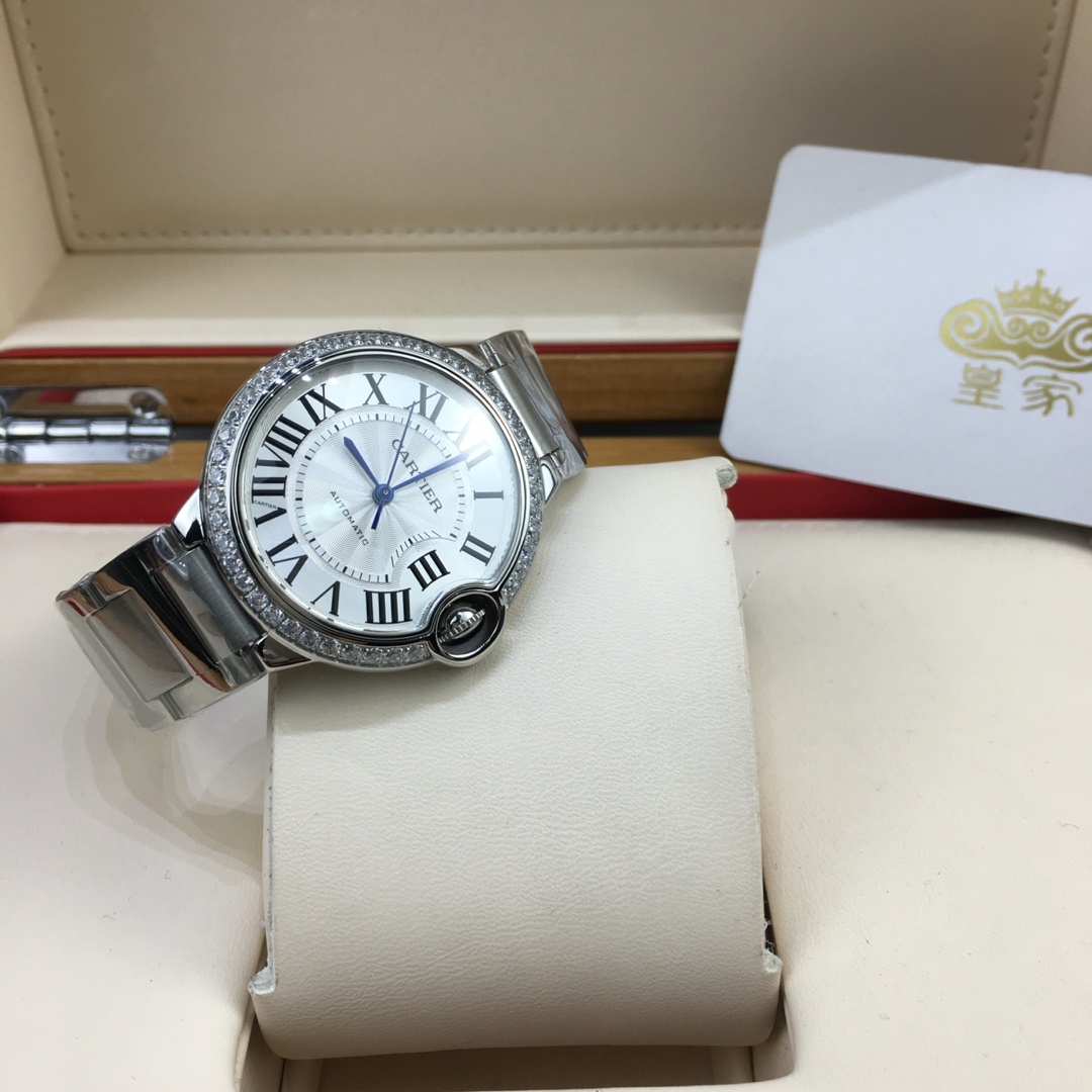 Cartier 皇家 卡地亚蓝气球单排钻腕表