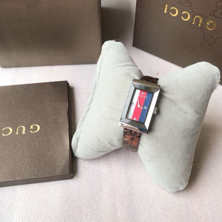 Gucci 古驰G-FRAME系列腕表