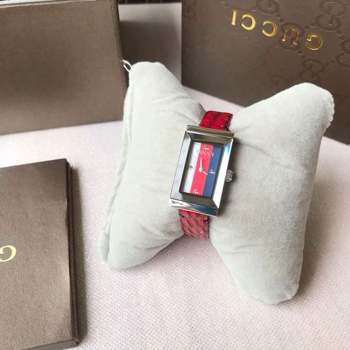 Gucci 古驰G-FRAME系列腕表