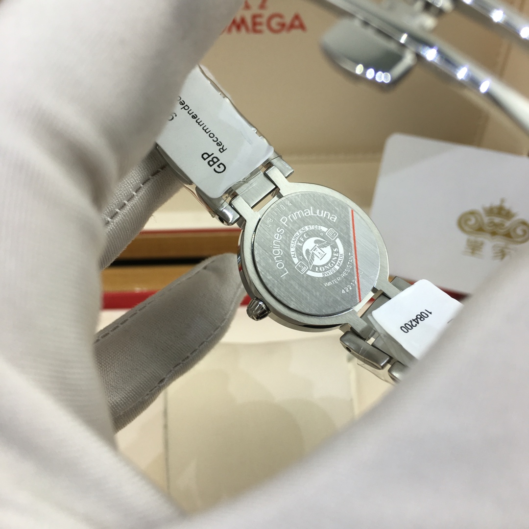 Longines 皇家 浪琴心月女款系列腕表