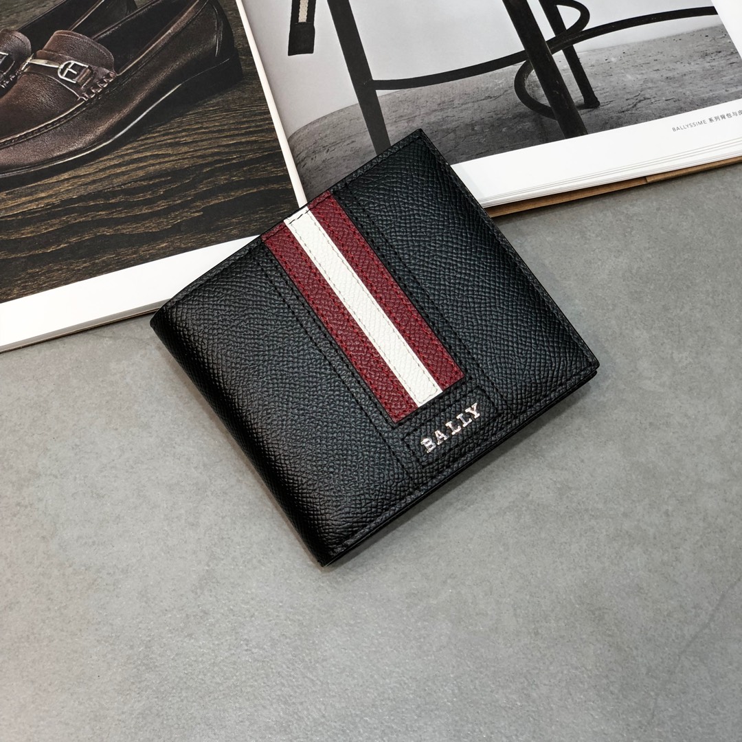 [Bally Wallets]Short wallet classic striped embossed cowhide Easy to carry and