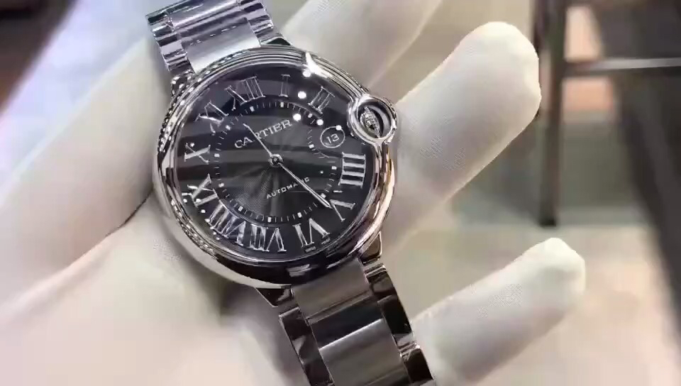 Cartier 非常有质感的灰色蓝气球系列视频欣赏