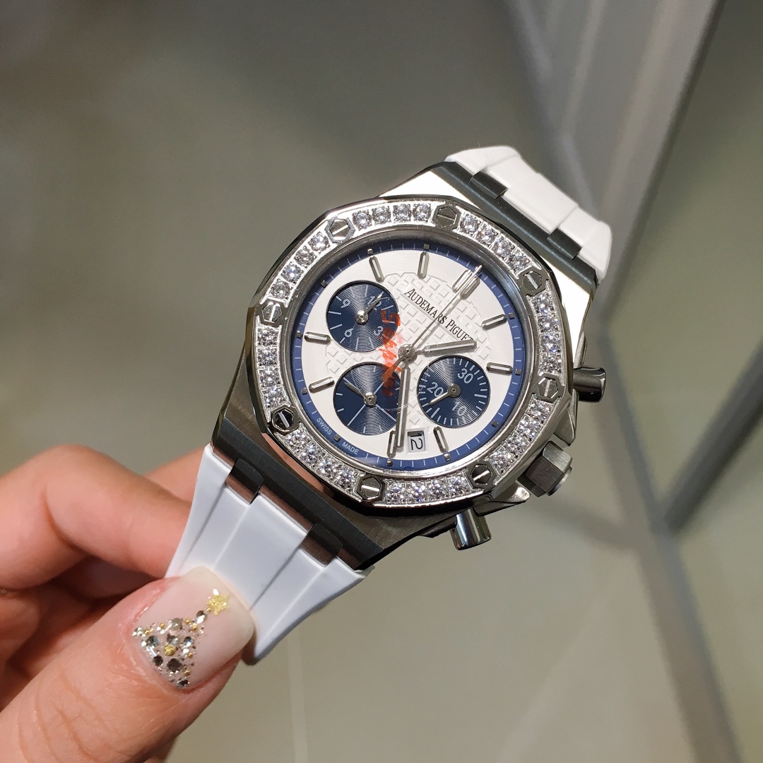 Audemars Piguet AP-爱彼皇家橡树离岸型系列