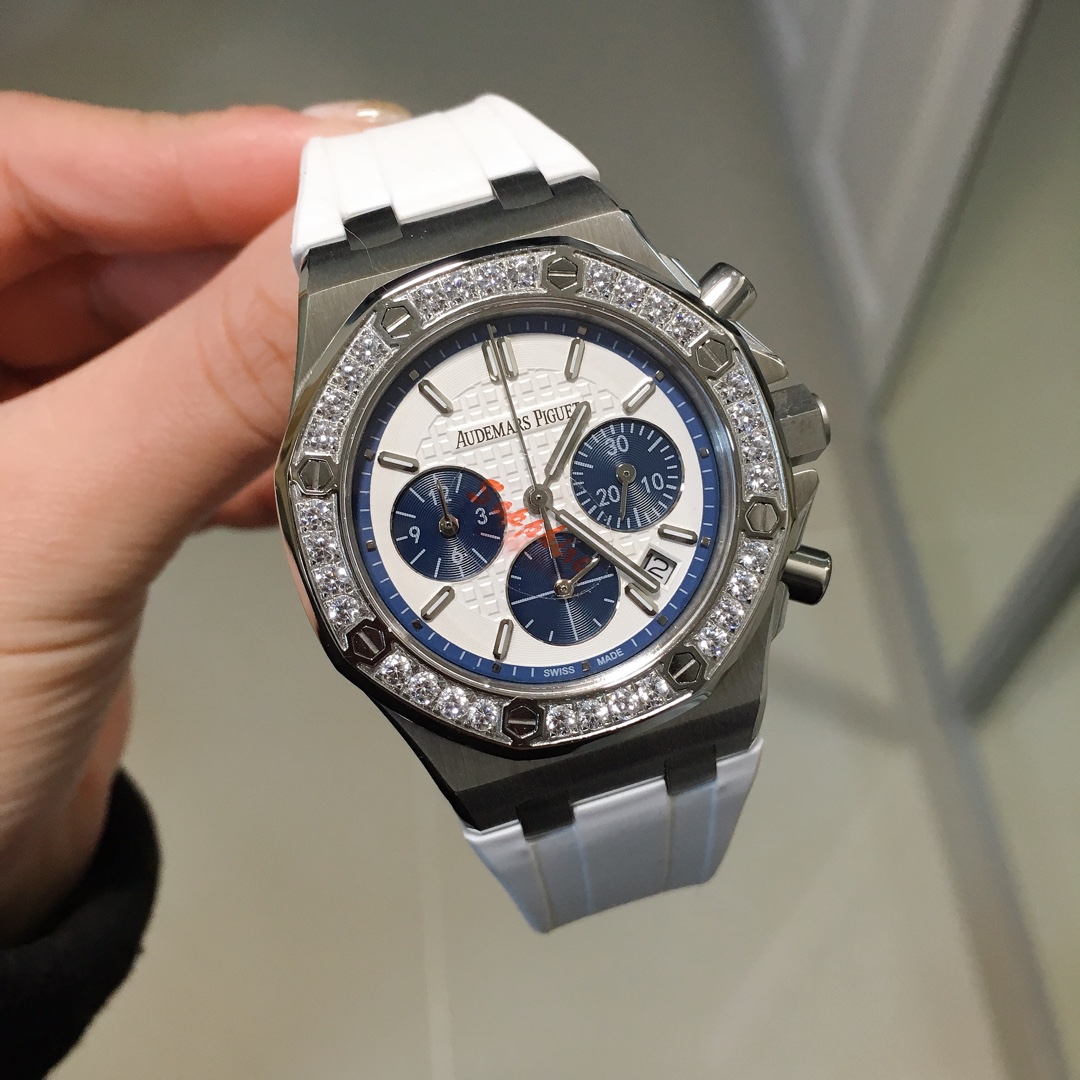 Audemars Piguet AP-爱彼皇家橡树离岸型系列