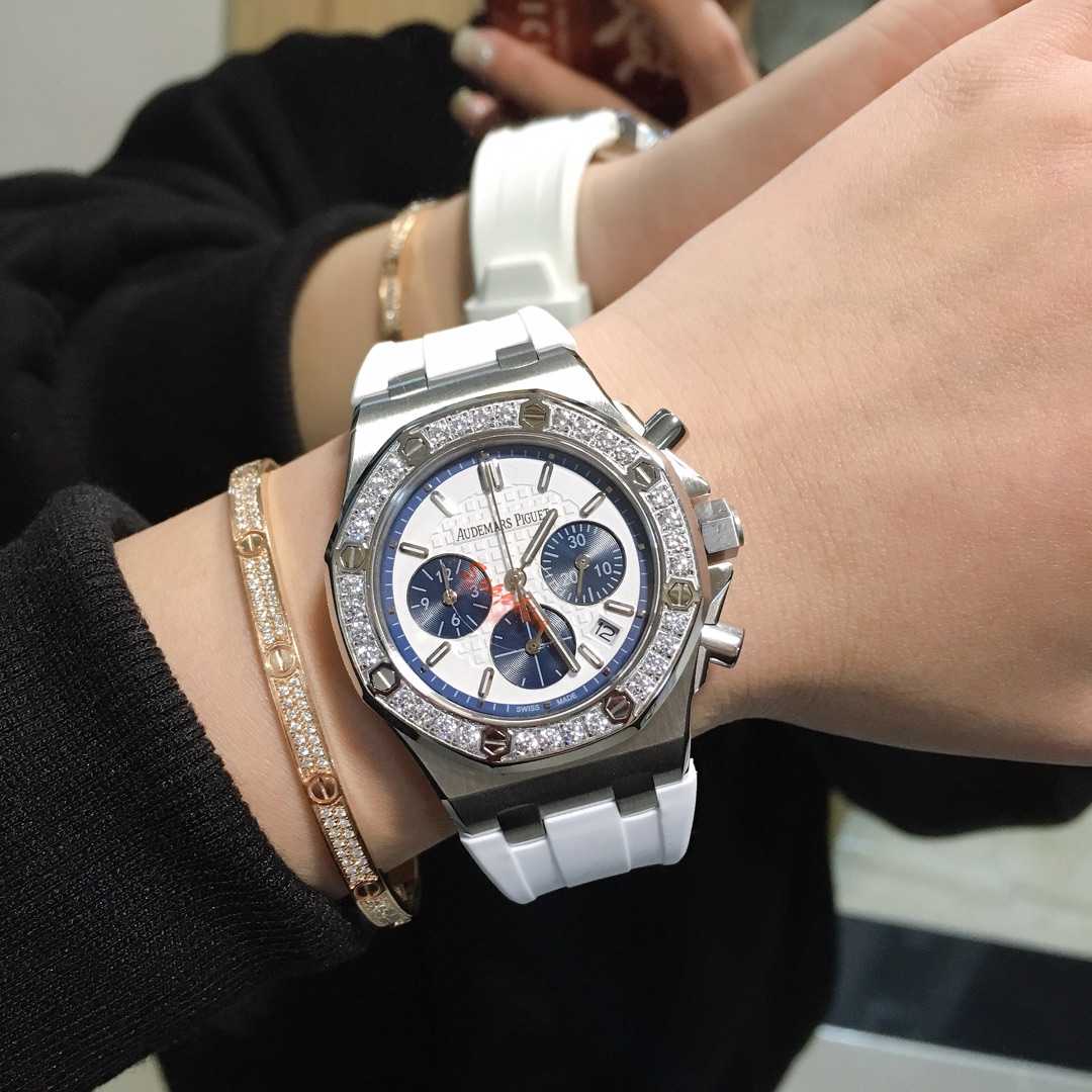 Audemars Piguet AP-爱彼皇家橡树离岸型系列
