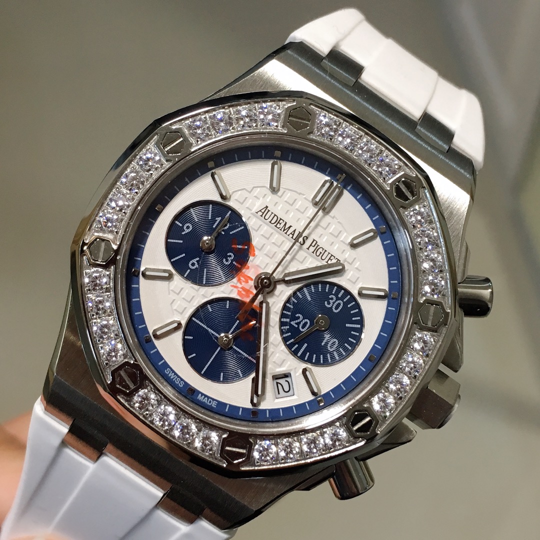 Audemars Piguet AP-爱彼皇家橡树离岸型系列