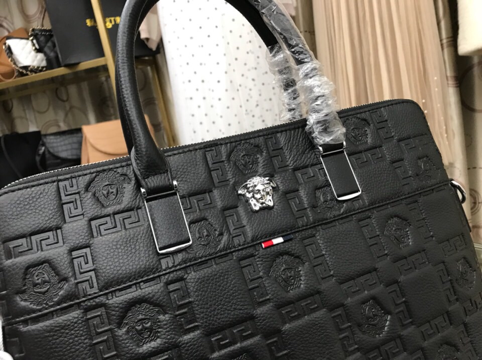 范思哲 VERSACE 公文包男士手提包🔥爆款 🔥专柜同步，原版质量，高端面料！ 👿意大利进口布料，👻欢