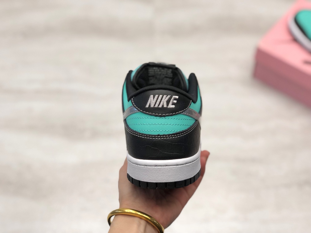 140公司级 全新版本 Nike SB Dunk Low PRO QS 白钻石 蒂凡尼配色 运动休闲滑板鞋 304292-402