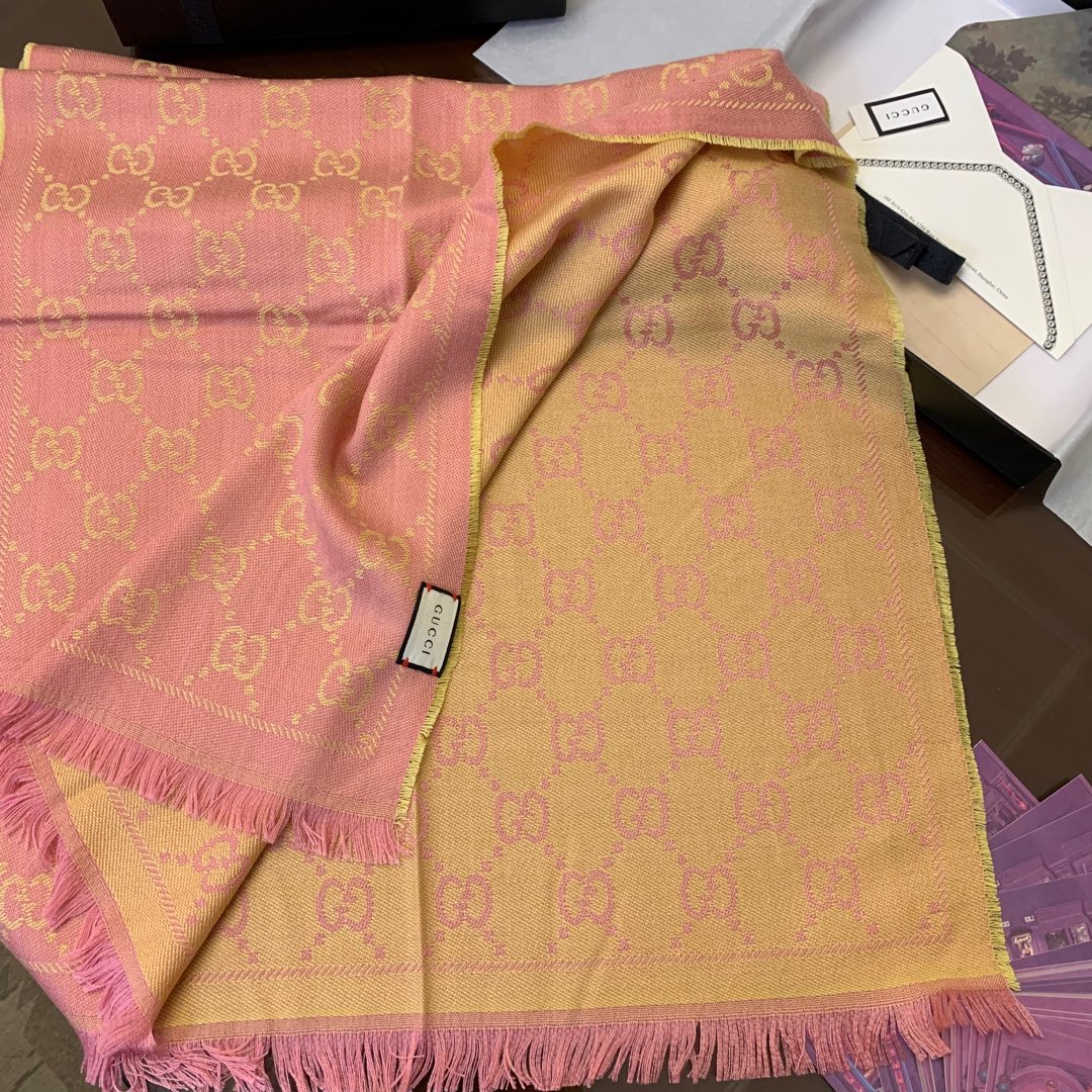 GUCCI古驰GG提花流苏饰边双面提花羊毛围巾