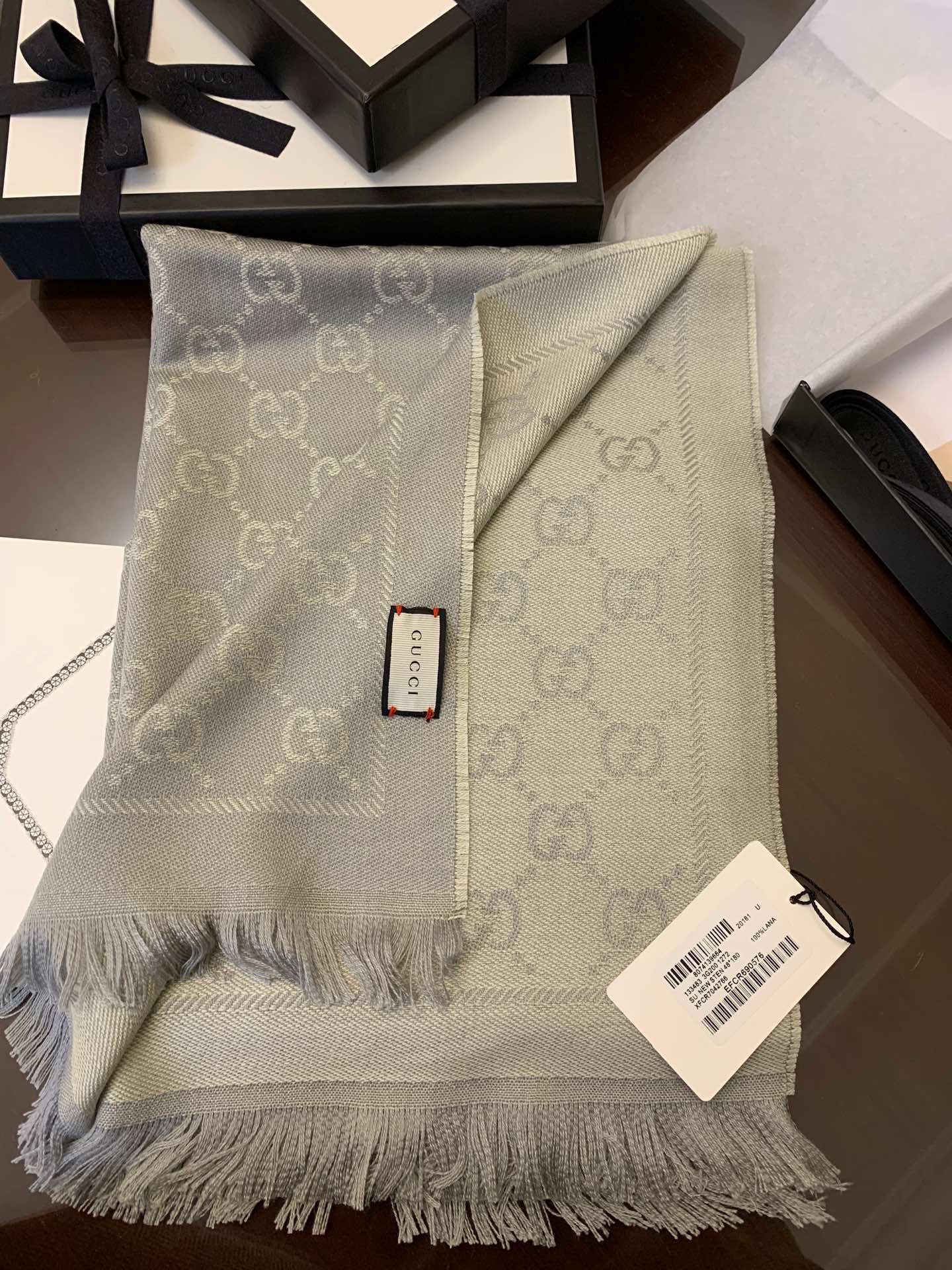 GUCCI古驰GG提花流苏饰边双面提花羊毛围巾