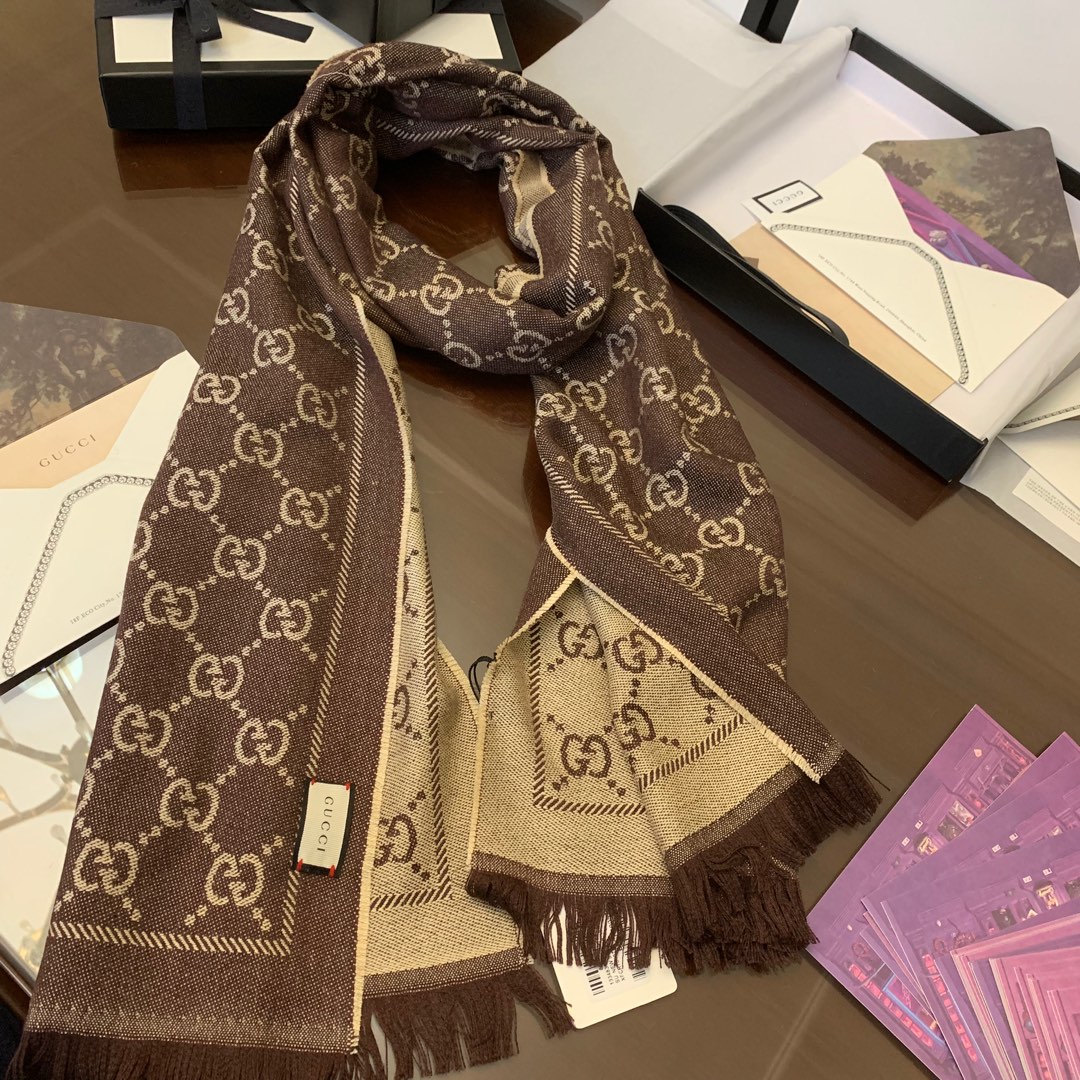GUCCI古驰GG提花流苏饰边双面提花羊毛围巾